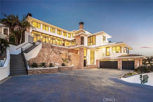 1076 Skyline Dr, Laguna Beach, CA, 92651-1935 | Card Image