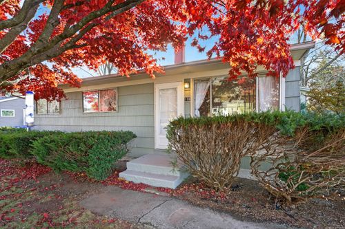 116 Indigo St, Mystic, CT, 06355-1416 | Card Image