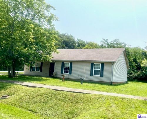 814 Conroe Dr, Radcliff, KY, 40160-2197 | Card Image