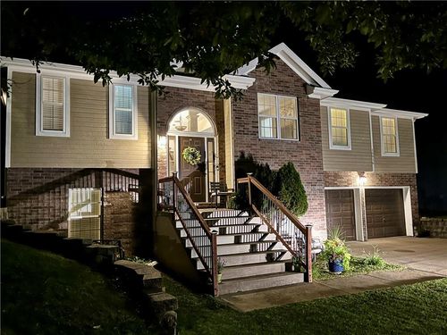 10916 N Oxford Ave, Kansas City, MO, 64157-9593 | Card Image