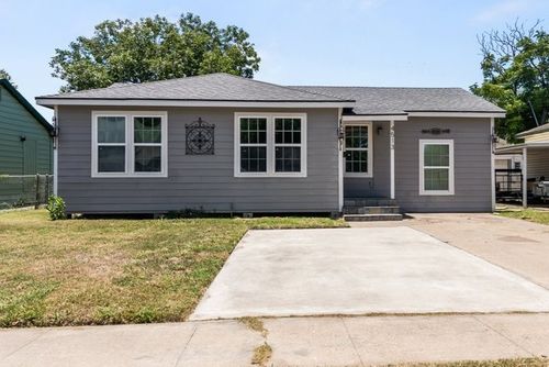 4513 Green Grove Dr, Corpus Christi, TX, 78415-5111 | Card Image
