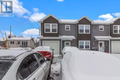 43 Paradise Rd, Paradise, NL, A1L3B2 | Card Image