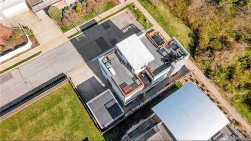 100 Nantwick St, Lido Beach, NY, 11561-5020 | Card Image