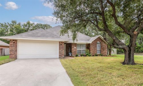 2013 Cobblestone Ln, Bryan, TX, 77807-2358 | Card Image
