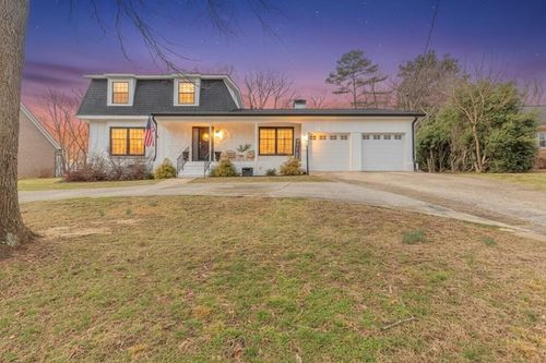 432 Castle Rd, DALTON, GA, 30720-8053 | Card Image