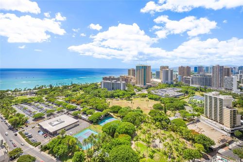 3503-383 Kalaimoku St, Honolulu, HI, 96815-2298 | Card Image