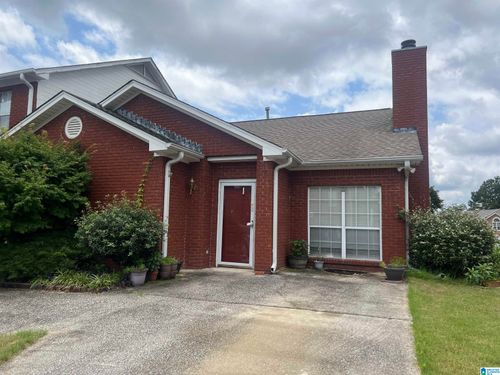 100 Canyon Pl, Pelham, AL, 35124-4806 | Card Image