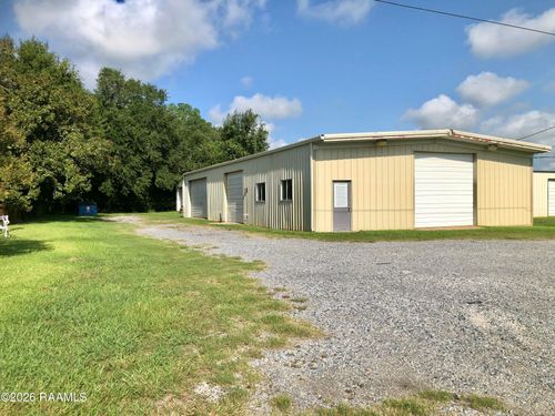 7938 Us Highway 167, Abbeville, LA, 70510-2175 | Card Image