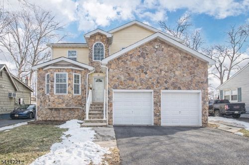 28 Lincoln Ave, Lake Hiawatha, NJ, 07034-2113 | Card Image