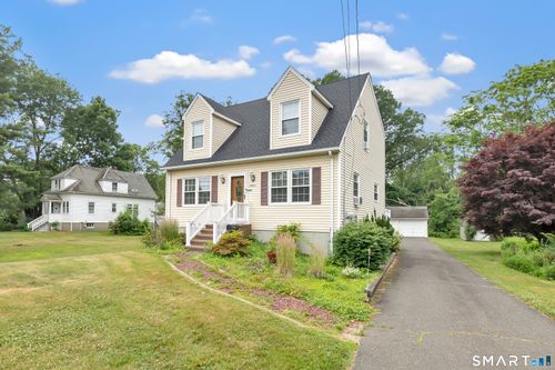 2821 Broadbridge Ave, Stratford, CT, 06614-2927 | Card Image