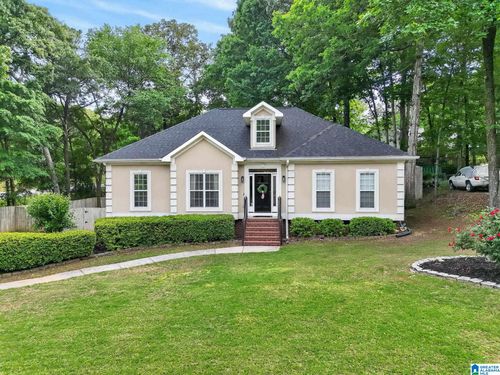 6071 Woodvale Dr, Helena, AL, 35080-3944 | Card Image