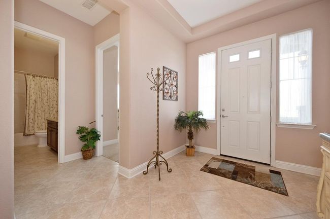 2104 Benton Loop, House other with 3 bedrooms, 3 bathrooms and null parking in Roseville CA | Image 5