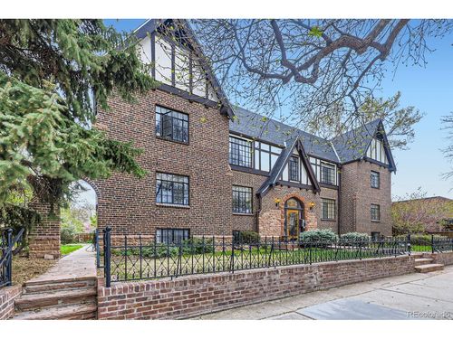 apt-19-2233 Kearney St, Denver, CO, 80207-3959 | Card Image