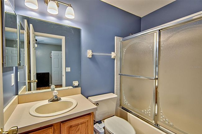 832 42 Nd Ter, Townhouse with 2 bedrooms, 3 bathrooms and null parking in GAINESVILLE FL | Image 18