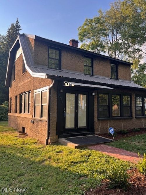 837 Quincy St, Parkersburg, WV, 26101-4703 | Card Image