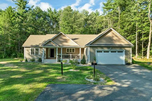 16 Regency Ct, Rochester, NH, 03867-2008 | Card Image