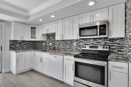 104 Palamino Cir, Boca Raton, FL, 33487-1570 | Card Image