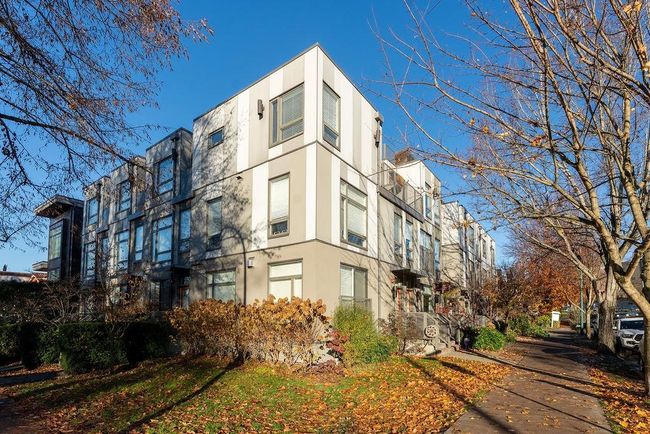 3189 St. George Street, Townhouse with 3 bedrooms, 3 bathrooms and 1 parking in Vancouver BC | Image 35