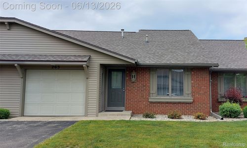 265 Interlaken Ct, Zeeland, MI, 49464-2058 | Card Image
