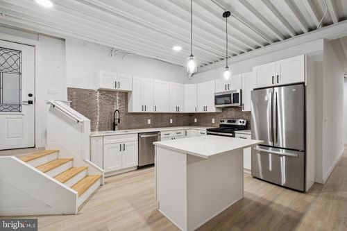 c-1116 N Bodine St, PHILADELPHIA, PA, 19123-1555 | Card Image