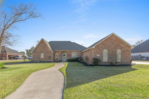 1673 Hollow Cove Ln, Lake Charles, LA, 70611-5157 | Card Image