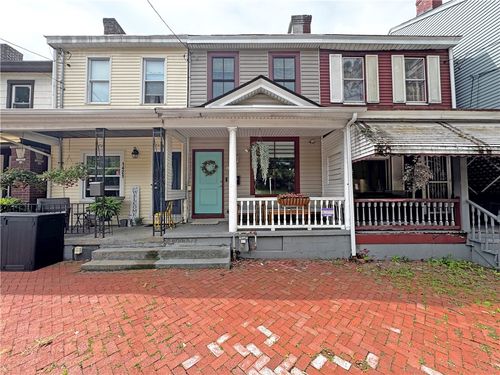 1421 1/2 Pennsylvania Ave, Pittsburgh, PA, 15233-1418 | Card Image