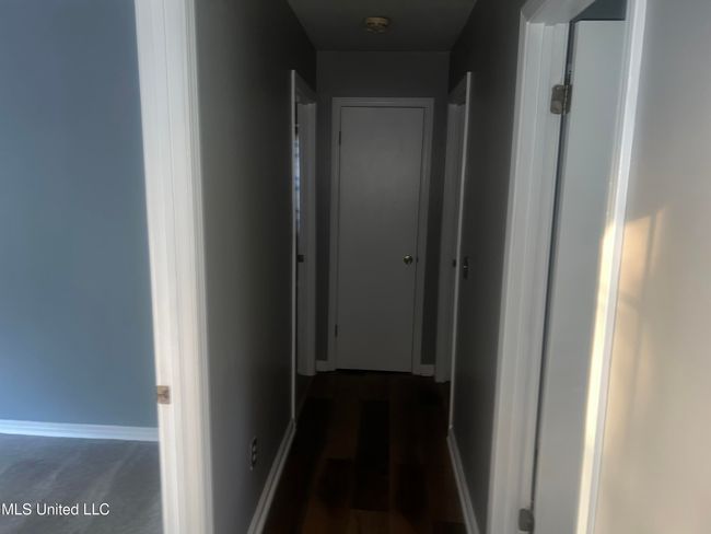 HALLWAY | Image 17
