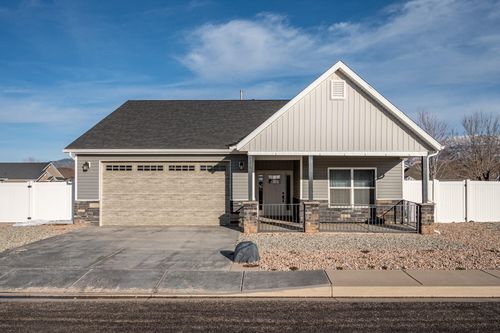 142 N 4275 W, Cedar City, UT, 84720-8192 | Card Image