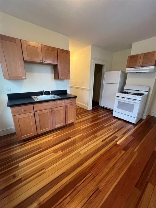 apt-1-20 Fairmount St, Boston, MA, 02124-4646 | Card Image