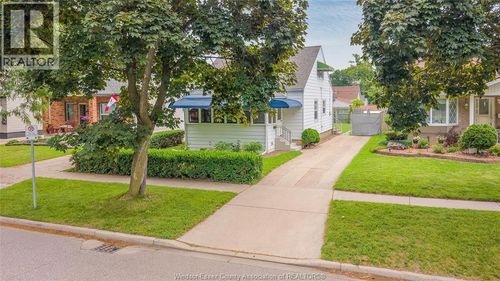 1756 Westcott Rd, Windsor, ON, N8Y4C9 | Card Image