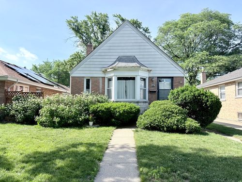7607 W Hortense Avenue, Chicago, IL, 60631 | Card Image