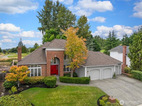 14220 Se 77th St, Newcastle, WA, 98059-3262 | Card Image