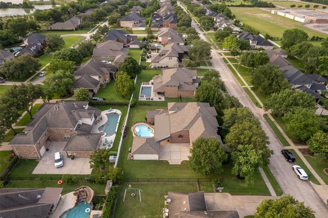 3602 Lindhaven Dr, House other with 4 bedrooms, 4 bathrooms and 4 parking in Pearland TX | Image 49