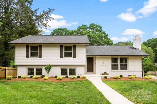 3661 Annlin Ave, Charlotte, NC, 28209-2326 | Card Image