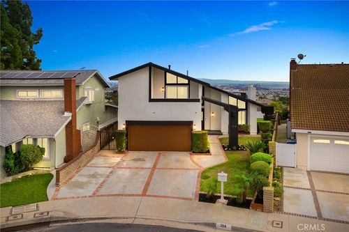 304 John Way, San Pedro, CA, 90732-3137 | Card Image