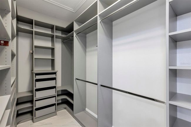 Owner's Suite Closet | Image 11