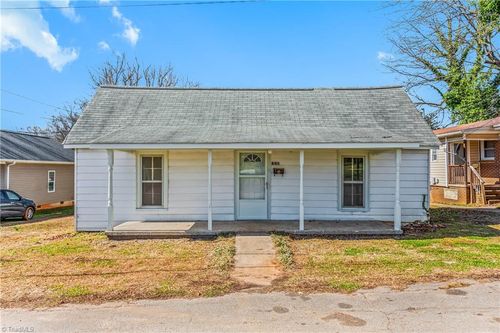 113 Foster Street, Mocksville, NC, 27028 | Card Image