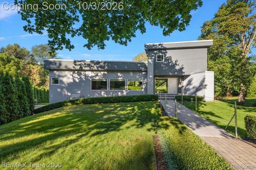 30525 Rosemond Dr, Franklin, MI, 48025-1478 | Card Image