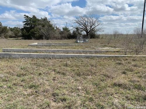 00 Cr 401, Waelder, TX, 78959 | Card Image