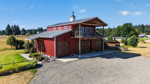 10208 N West Newman Lake Dr, Newman Lake, WA, 99025-8409 | Card Image