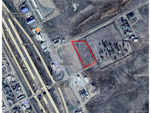 805 Cedar St, Deer Trail, CO, 80105-8076 | Card Image