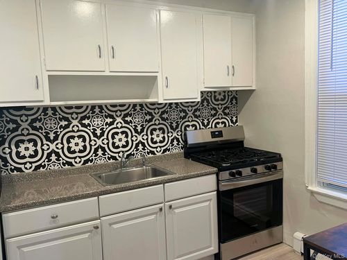 front-second-floor-150 Tulip Avenue N, Hempstead, NY, 11001 | Card Image