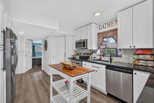 6187 Kendrick St, Jupiter, FL, 33458-6768 | Card Image