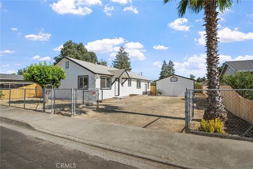 3742 Iowa Ave, Riverbank, CA, 95367-2908 | Card Image