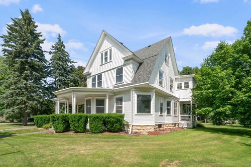 205 S Gage St, Somonauk, IL, 60552-9878 | Card Image