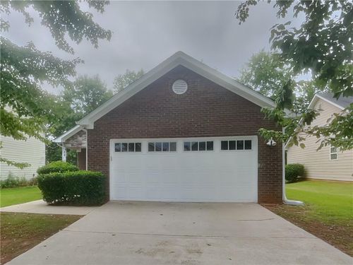 484 Cathedral Dr, Mcdonough, GA, 30253-1933 | Card Image