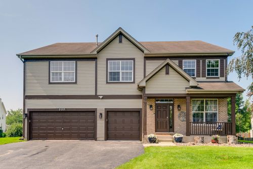 337 W Biros Ln, Round Lake, IL, 60073-5607 | Card Image