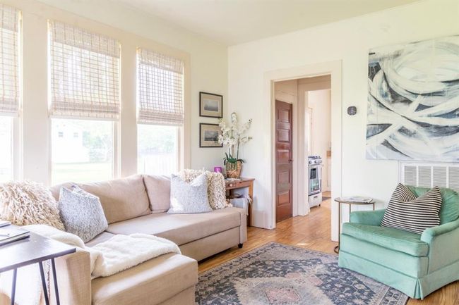 261 N Water St, House other with 2 bedrooms, 1 bathrooms and null parking in La Grange TX | Image 5