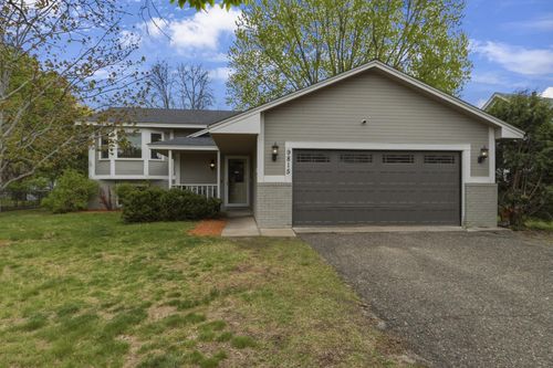 9815 Larch St Nw, Coon Rapids, MN, 55433-5437 | Card Image