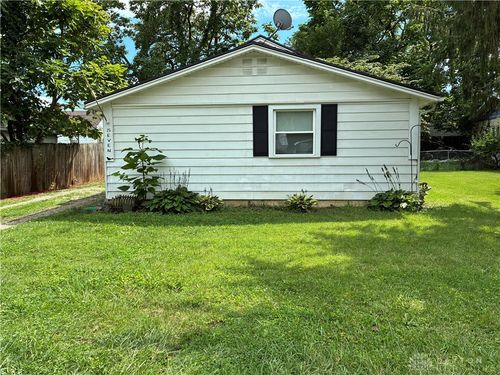 7 Elm Rd, Medway, OH, 45341-1317 | Card Image
